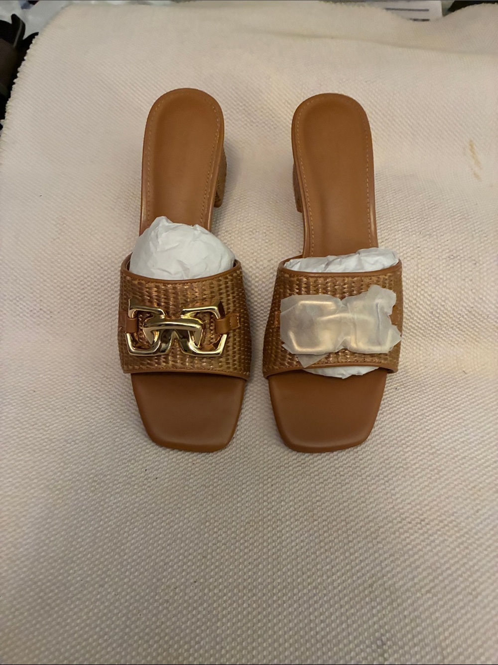 Coutgo Women’s Tan Slide Sandals with Gold Accent & chunky heel size 10